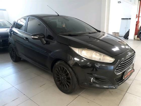 FORD FIESTA 1.6 TITANIUM HATCH 16V FLEX 4P POWERSHIFT